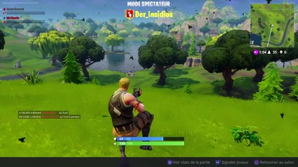 KIKOO QUI CLASH SON POTE AU TELEPHONE sur FORTNITE
