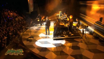 Muse - Supermassive Black Hole, Verizon Wireless Amphitheater, KROQ Weenie Roast, Irvine, CA, USA  5/16/2015