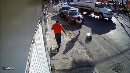 Elle a failli se faire décapiter par un câble téléphonique !