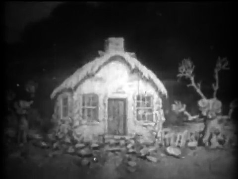 The Haunted Hotel (1907)