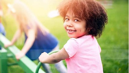 Swing Slide Climb: Showcasing Top-Class Outdoor Playsets