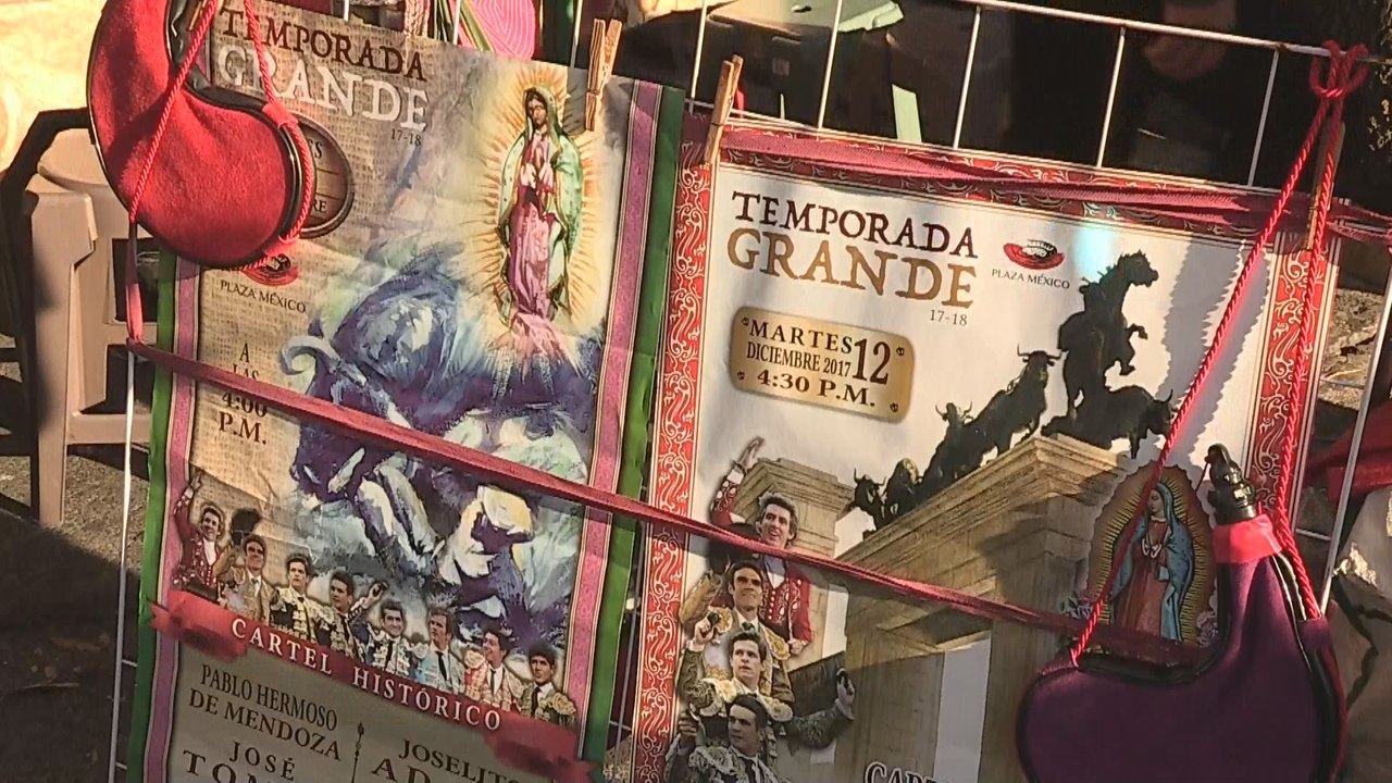 Emoción se apodera de los aficionados en corrida benéfica liderada por José Tomás