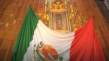 Mexicanos celebran el día de la Virgen de Guadalupe con masiva peregrinación