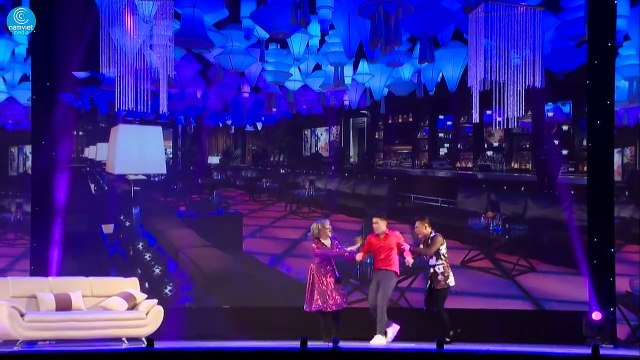[Liveshow Hài] Em 18 Chưa - Phần 2 - Kiều Minh Tuấn, Hoài Linh, Trấn Thành, Trường Giang, Lê Giang