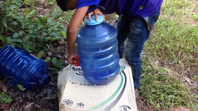 Amazing Quick Rabbit Trap Using Paper Box And Plastic Bottle - How To Make Rabbit Trap & Water Pipe