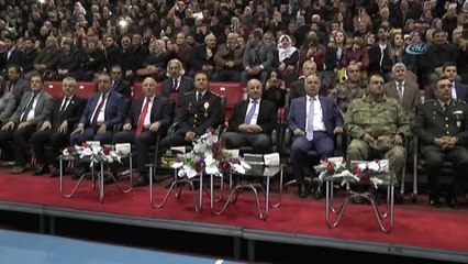 Erzurum Pmyo'da Mezuniyet Coşkusu