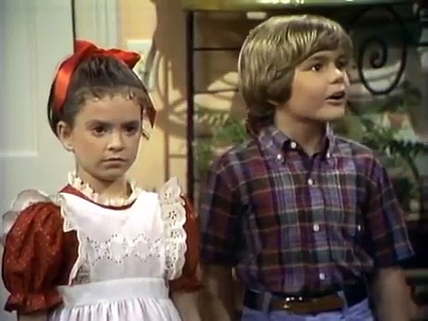 Small Wonder Season 1 Episode Vicki's Homecoming - video