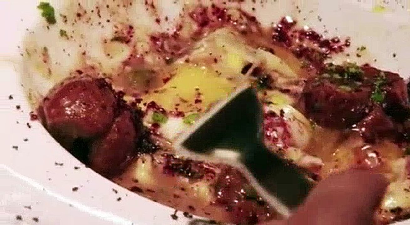 bizarre foods s06e22 montreal 720p x264-momentum