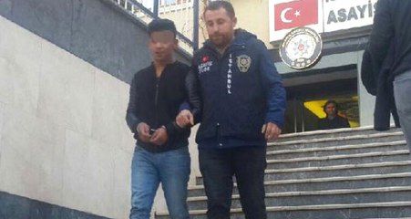 Evlere Girip Arabaların Anahtarlarını Çalan Hırsızı, Tükürüğü Ele Verdi