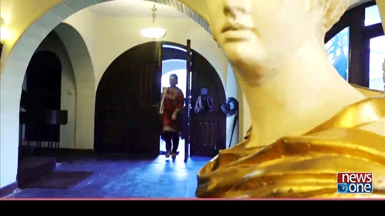 Meet the famous Pakistani Ghazal and Folk Singer, Tahira Syed this Sunday in Weekend With Hina