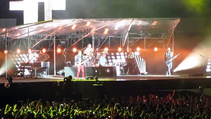 Muse - Supermassive Black Hole, Estadio do Dragao, Porto, Portugal  6/10/2013