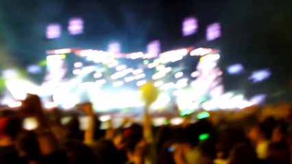 Muse - Supermassive Black Hole, Stade de France, Paris, France  6/22/2013