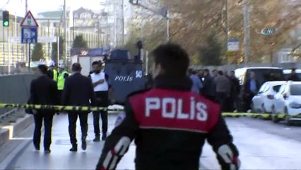 Bahçelievler'de Bomba Yüklü Araç Paniği