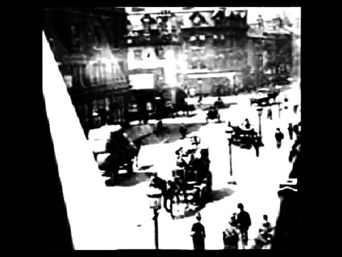 Traffic Crossing Leeds Bridge (1888)