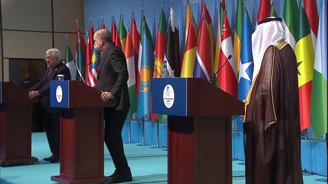İslam İşbirliği Teşkilatı Olağanüstü Zirvesi - Filistin Devlet Başkanı Abbas (1)