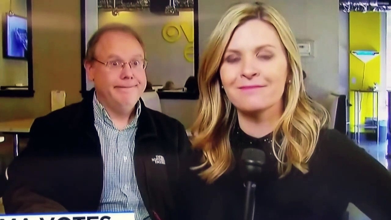 Je passe à la télé... à la TV ! la tête du gars.. LOL
