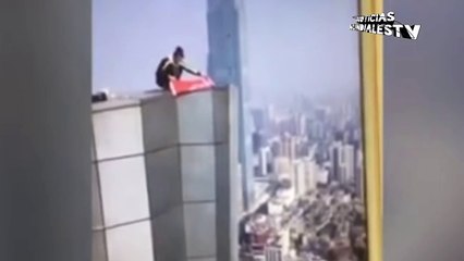 Famoso youtuber cae de rascacielos cuando cumplía un reto (+VIDEO)
