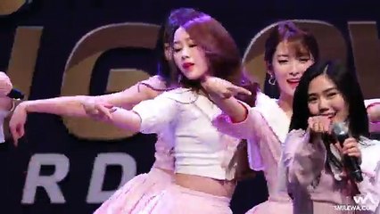 오마이걸 (OH MY GIRL) '컬러링북' 유아 4K 직캠 @골든글러브 시상식 4K Fancam by -wA-