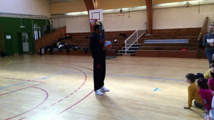 mardi 12 décembre Grégory Bengagber répond aux défis des élèves