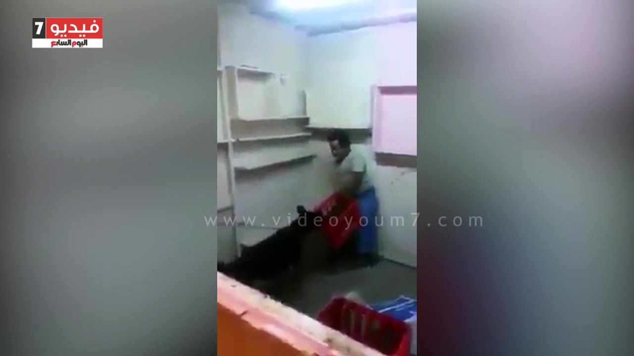 شباب يهاجمون معاق ذهنيا بـ"كلب بوليسى" فى الشرقية بغرض التسلية