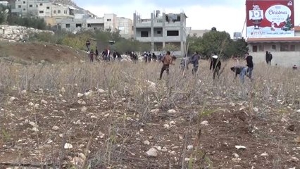İsrail Askerleri Filistinli Göstericilere Müdahale Etti