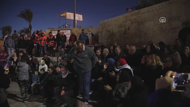 Göstericilere Polis Müdahalesi