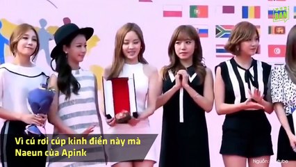 Sao Hàn và những tình huống đáng yêu hài hước trên thảm đỏ