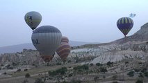 Kapadokya Bölgesini 11 Ayda 2 Milyon 100 Bin Turist Ziyaret Etti
