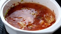 Spicy Korean Ramyeon (ramen) recipe with bean sprouts  - - (Kimi)-qNgSnEFfDmY