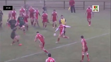 Le contrôle de balle impeccable de l'arrière