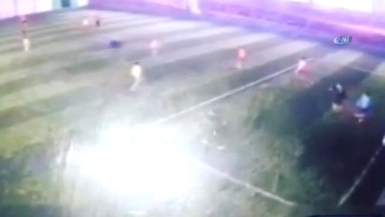 Çatışmanın Ortasında Kalarak Hayatını Kaybeden Gencin Futbol Oynarken Görüntüleri Çıktı