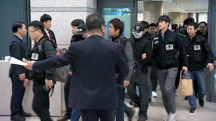 [현장영상] 필리핀 도주 한국인 범죄자 전세기로 집단 송환 / YTN
