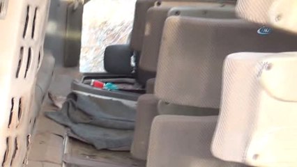 Suriyeli Zeytin İşçilerini Taşıyan Minibüs Takla Attı: 15 Yaralı