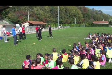 Laurafoot / CS.Pont du Château le foot à l'école !!!