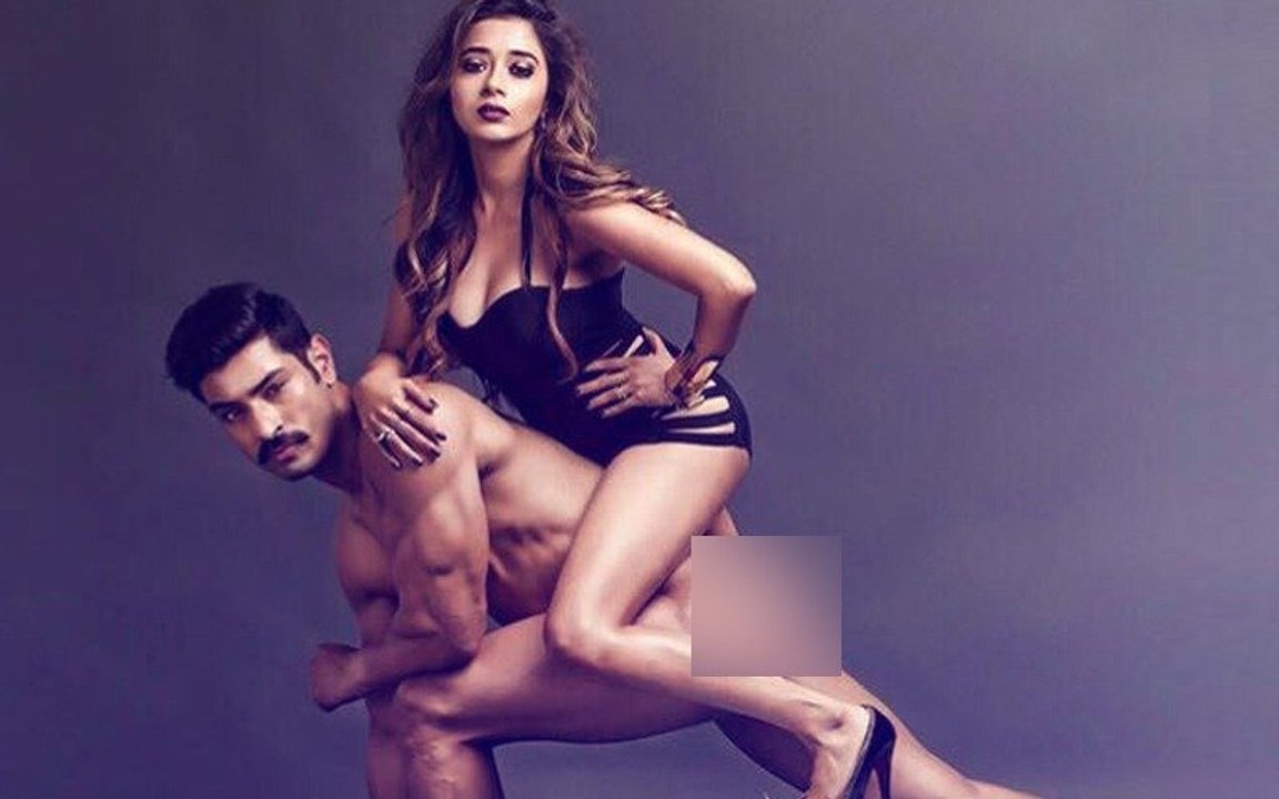 Uttaran Fame Tina Datta Poses With Nude Model Ankit Bhatia For A Bold Photoshoot