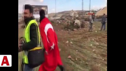 Ramallahta Türk bayraklı protestocu dikkat çekti