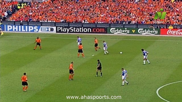 الشوط الاول مباراة هولندا و يوغوسلافيا 6-1 ربع نهائي يورو 2000