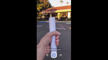 Transformez une feuille en un sabre laser avec votre iPhone !!