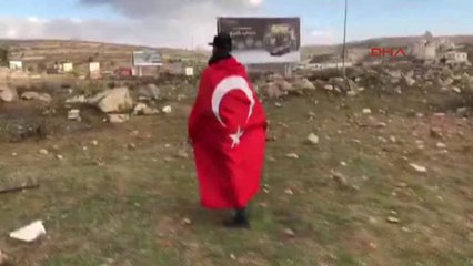 Ramallah'ta Türk Bayraklı Protestocu Dikkat Çekti