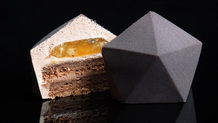 These Cakes Are Too Pretty To Eat