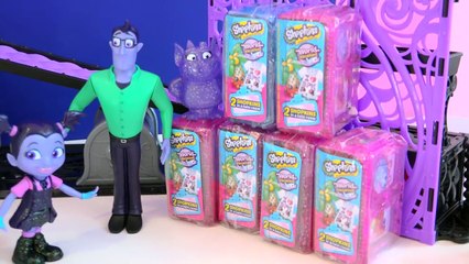 Disney Vampirina Vampire Kid Unboxes Surprise Blind Bags From Mom   Dad-takmN8y49NE
