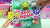 HAUL Num Noms Series 4  Packs with Lipgloss   Surprise Blind Bag Cups - Toy Video-DzSG4noFAuY