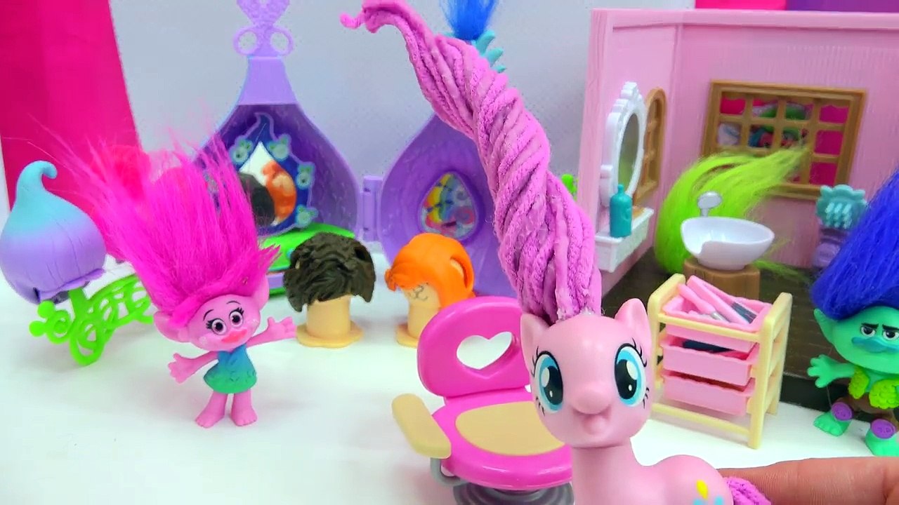My Little Pony Twisty Twirly Wax Hair Style with Trolls Poppy & Branch - Toy Video-yZVtMGn1jRA