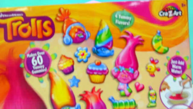 Sweet & Sour Yummy Gummies Colorful Rainbow Poppy and Branch Dreamworks Trolls-8PyPnkbPncY