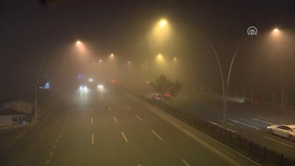 Başkentte Yoğun Sis Etkili Oldu