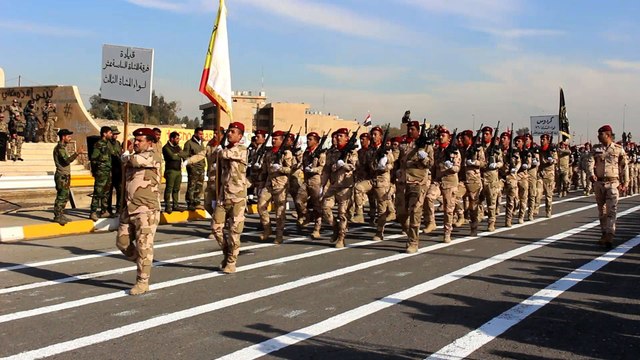 Irak: après Bagdad, Mossoul fête la victoire sur l'EI