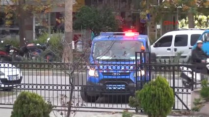 Antalya Yol Kontrolünde 2 Şüpheli Yakalandı