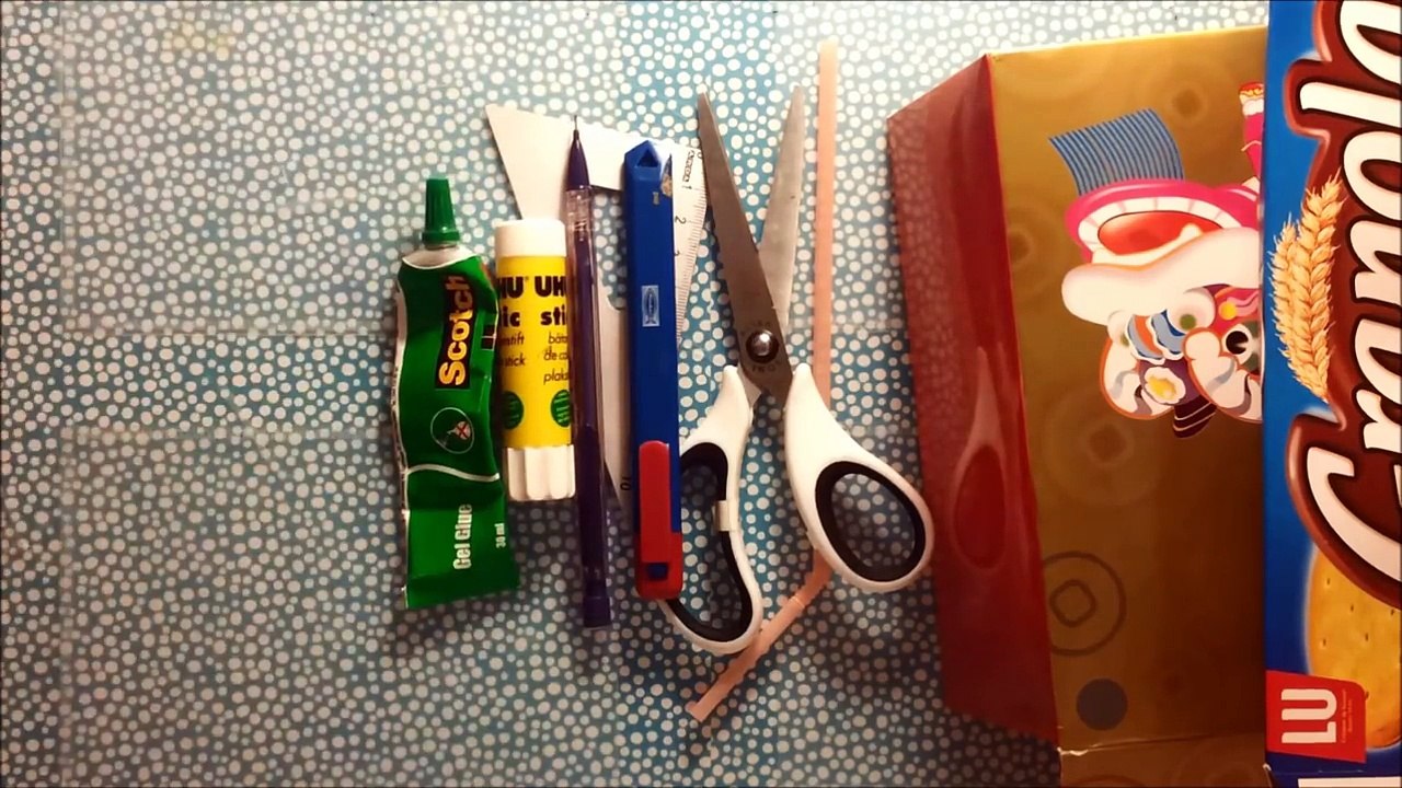 Art & Craft DIY_How to create a cardboard birdhouse