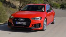 Audi RS4 Avant...