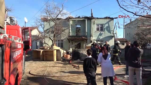 Kocaeli-Evinin Yanışını Üzüntü ile İzledi